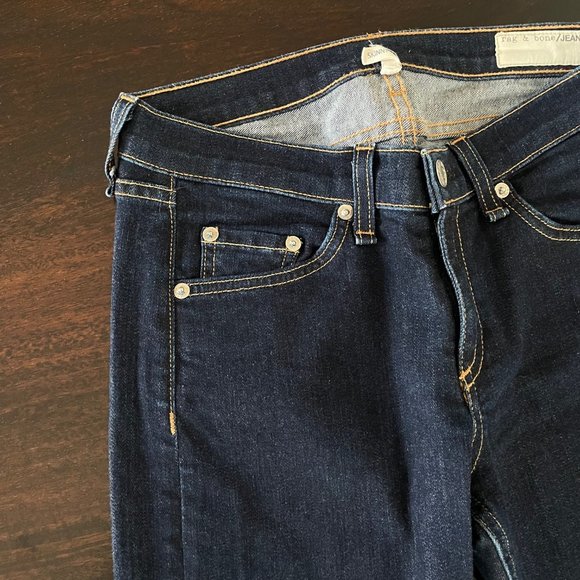 Rag & Bone Skinny Denim in Heritage Wash - Picture 4 of 12